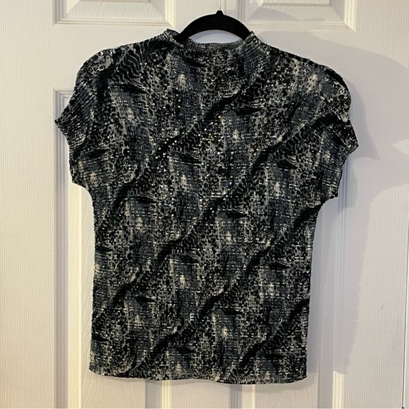 Black and White Ruffled Blouse - Picture 2 of 5